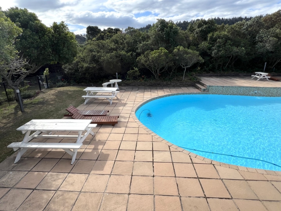1 Bedroom Property for Sale in Keurboomstrand Western Cape